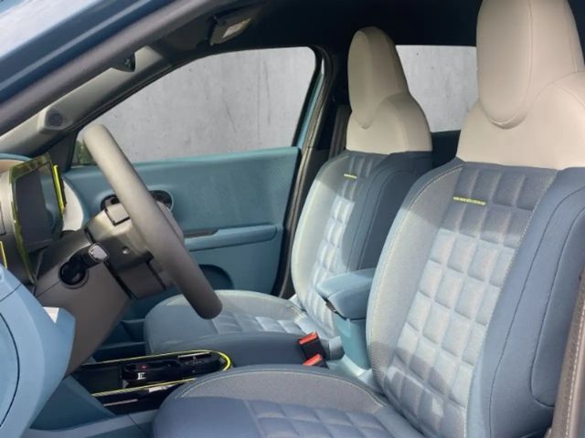 Fiat Grande Panda E La Prima