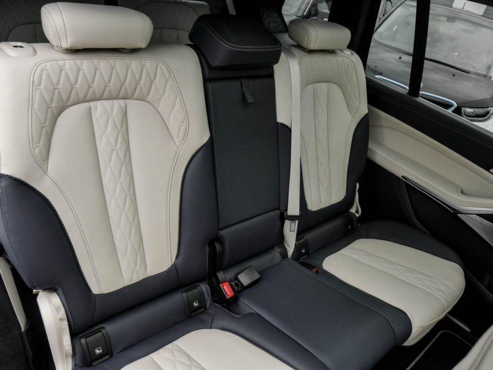 BMW X7 xDrive40i