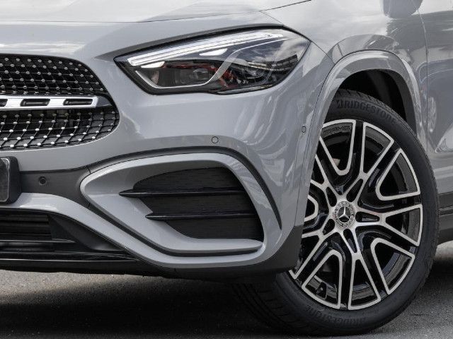 Mercedes-Benz GLA 220 4MATIC GLA 220 d