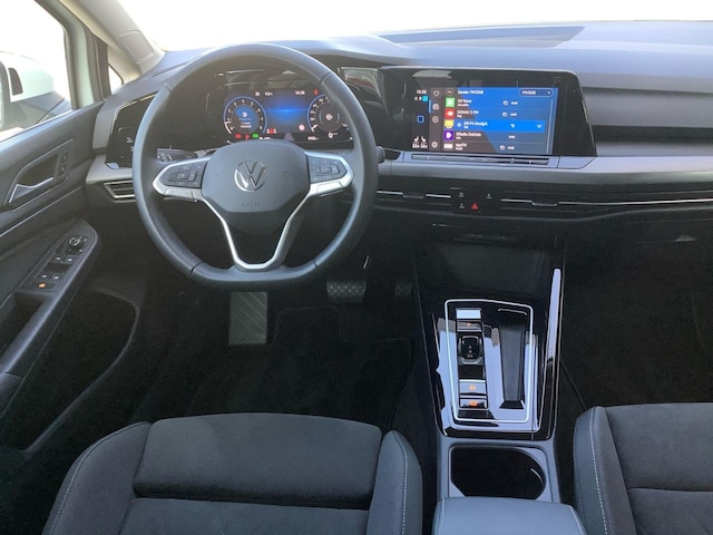 Volkswagen Golf 1.5 eTSI Golf VIII Style