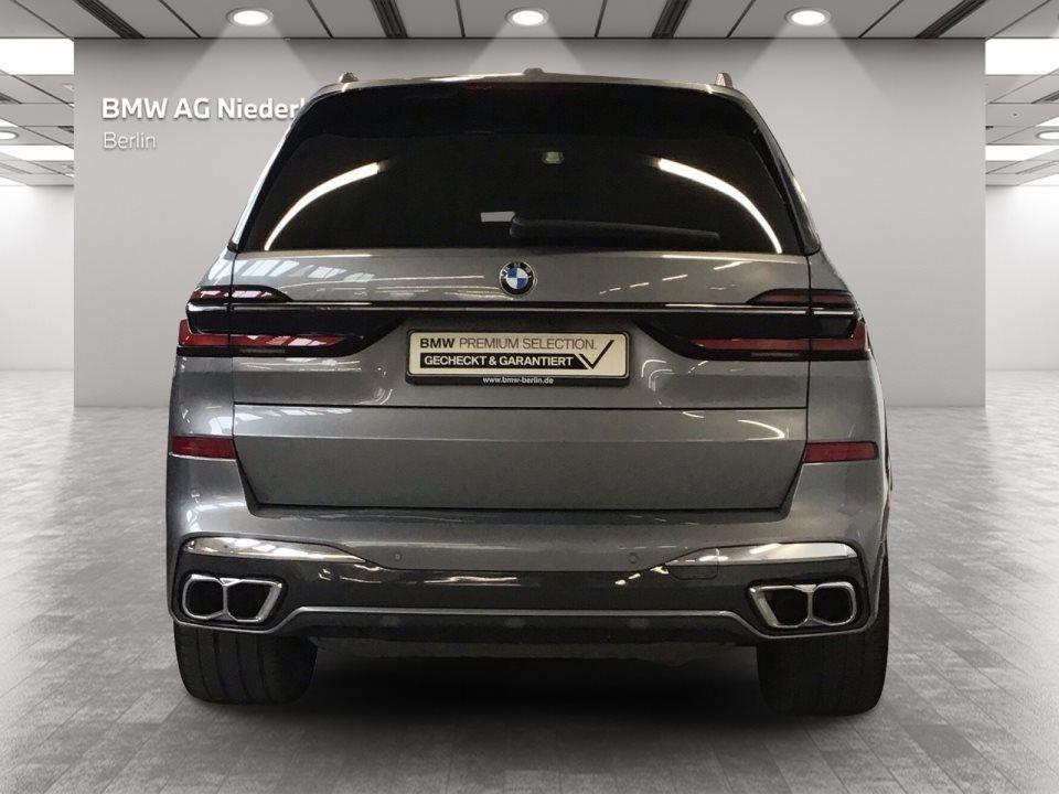BMW X7 M60i xDrive