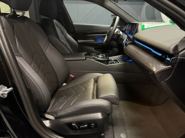 BMW 520 520d M-Sport Touring