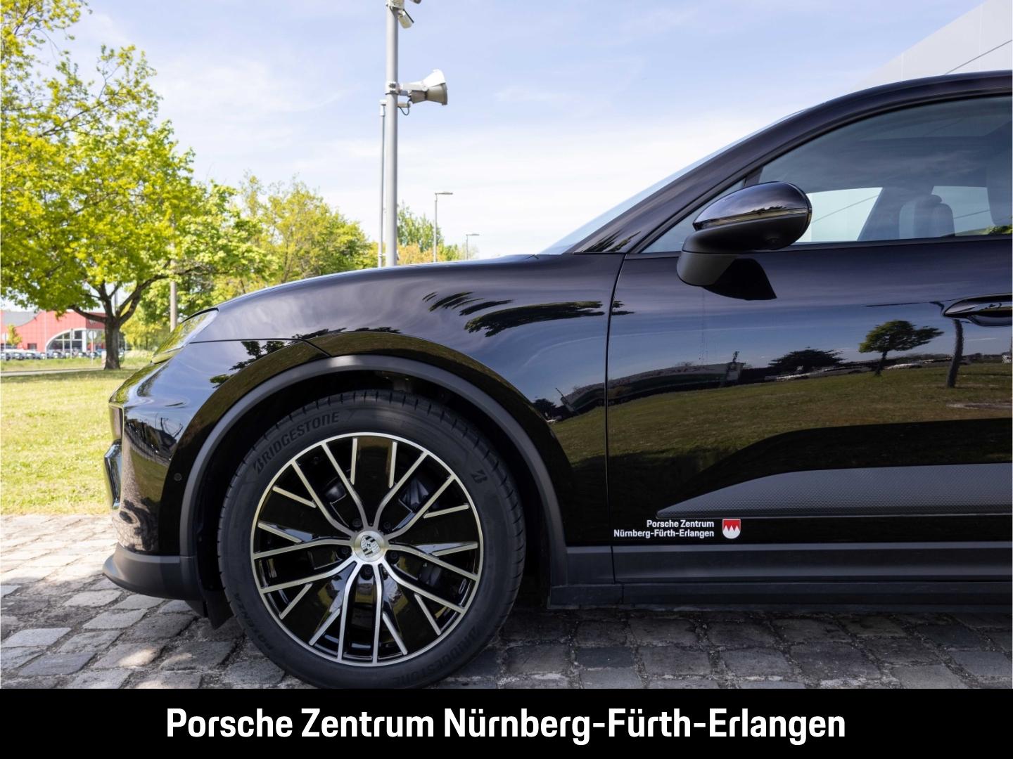 Porsche Macan BOSE Panoramadach Luftfederung Lenkradheiz