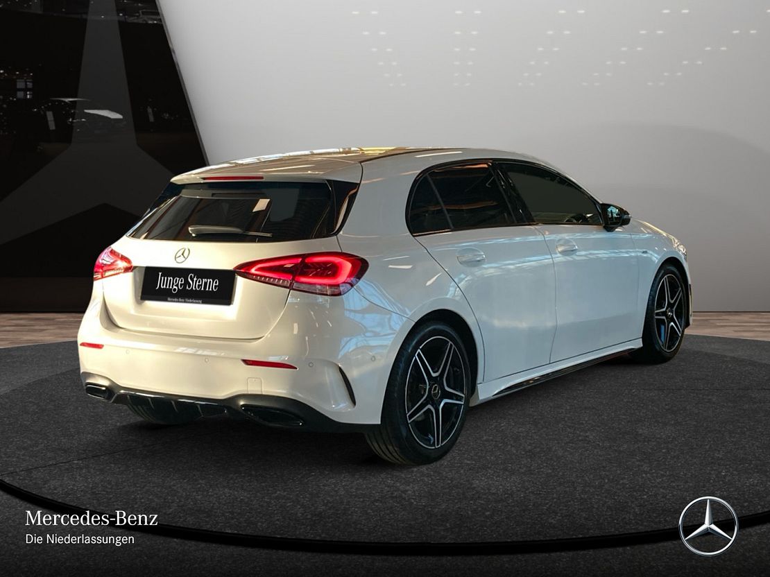 Mercedes-Benz A 180 AMG Line