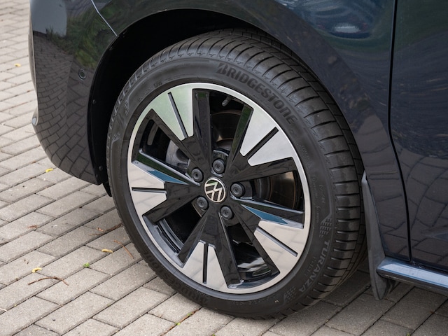 Volkswagen Multivan 2.0 TSI DSG Lang T7