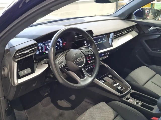 Audi A3 30 TFSI Sedan