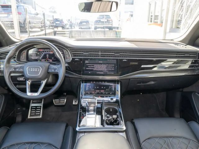 Audi Q8 55 TFSI Competition Quattro