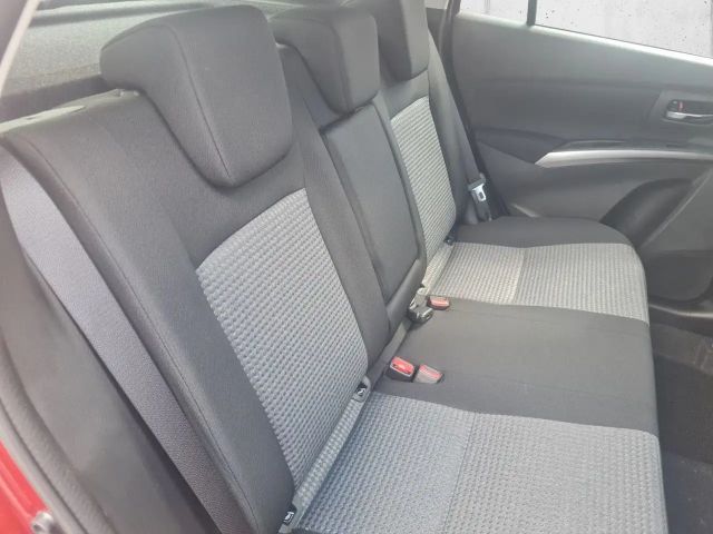 Suzuki SX4 S-Cross DualJet Hybrid