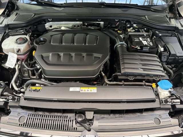 Volkswagen Golf 2.0 TSI DSG Style Variant