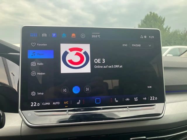 Volkswagen Golf Business DSG Variant