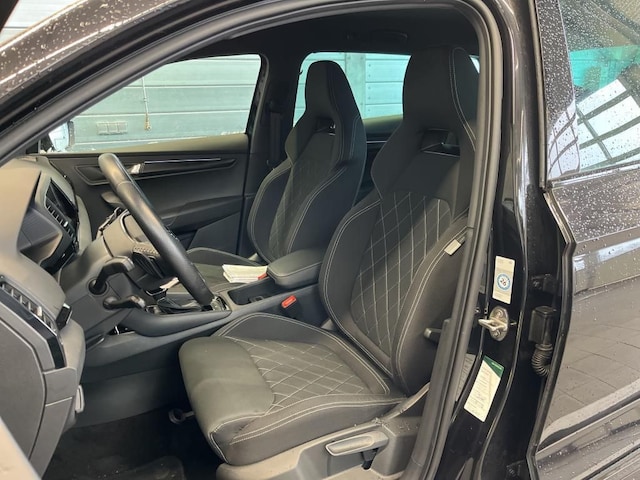 Skoda Karoq 2.0 TSI 4x4 Sportline