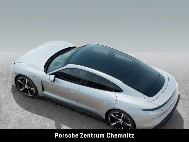 Porsche Taycan 4 4S
