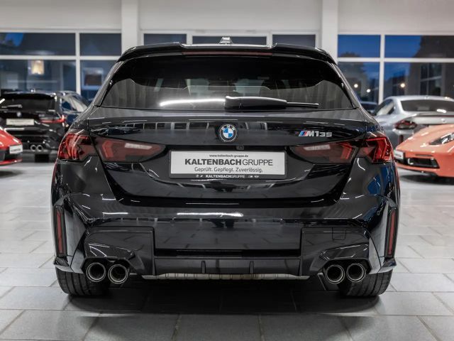 BMW 135 Sedan xDrive