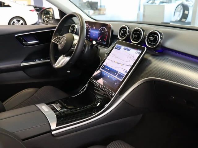 Mercedes-Benz C 180 AVANTGARDE Sedan