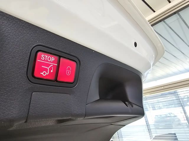 Mercedes-Benz CLA 200 AMG Line