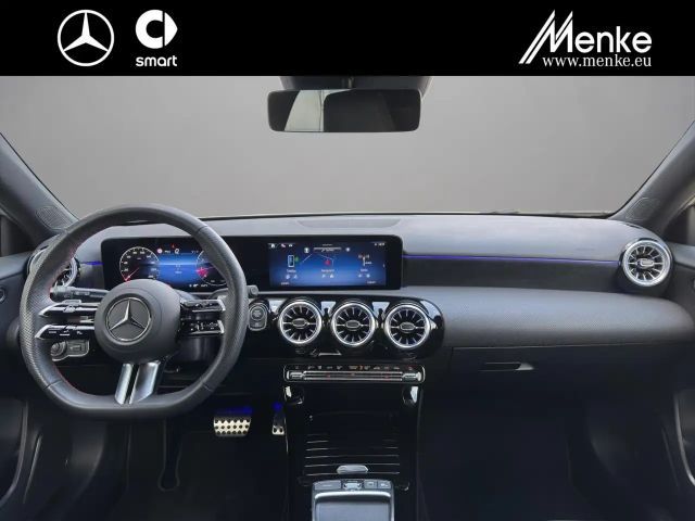 Mercedes-Benz A 200 AMG Line