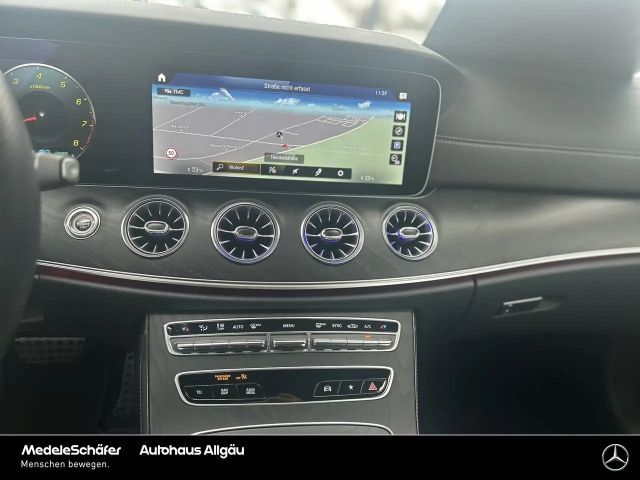 Mercedes-Benz E 200 AMG Line Coupé