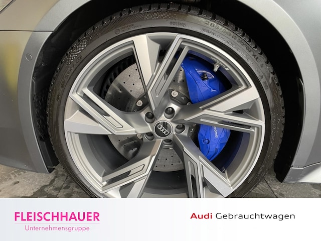 Audi RS6 Avant Quattro