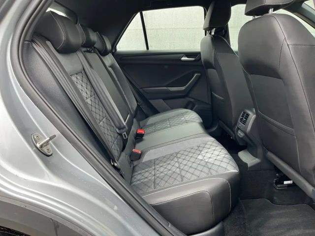 Volkswagen T-Roc 1.5 TSI DSG IQ.Drive R-Line