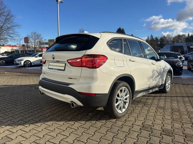 BMW X1 Advantage pakket sDrive20i