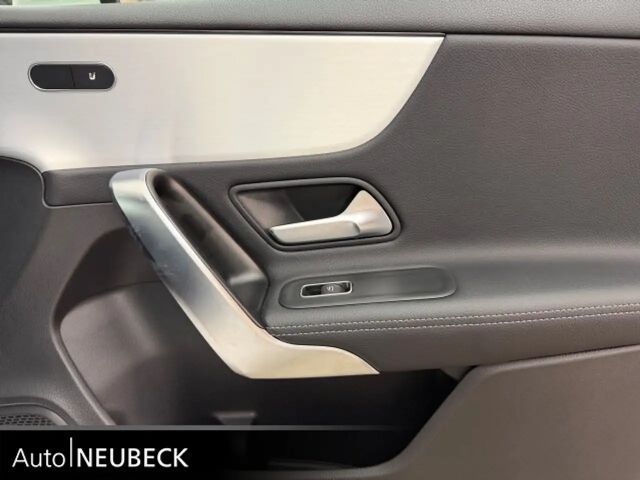 Mercedes-Benz A 180 Progressive