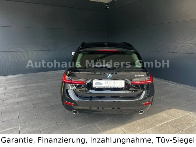 BMW 330 330e Sport Line Touring
