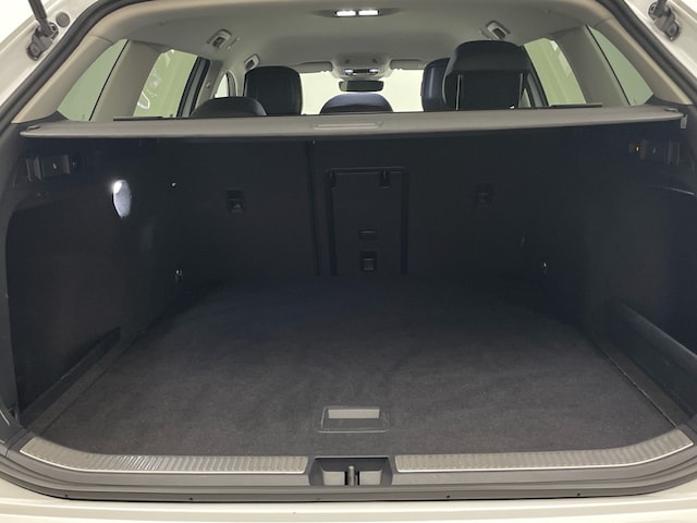 Volkswagen Passat 1.5 eTSI Business DSG