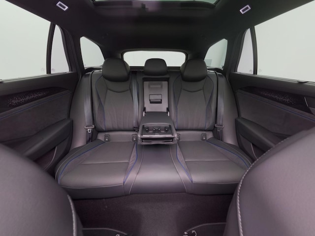 Volkswagen Passat 2.0 TDI R-Line Variant