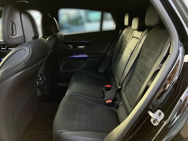 Mercedes-Benz GLC 200 4MATIC AMG Line Coupé