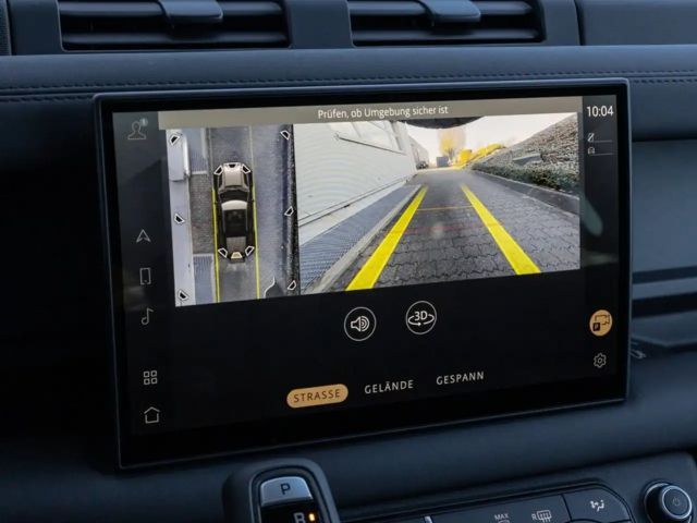 Land Rover Defender 110 D250 Dynamic SE