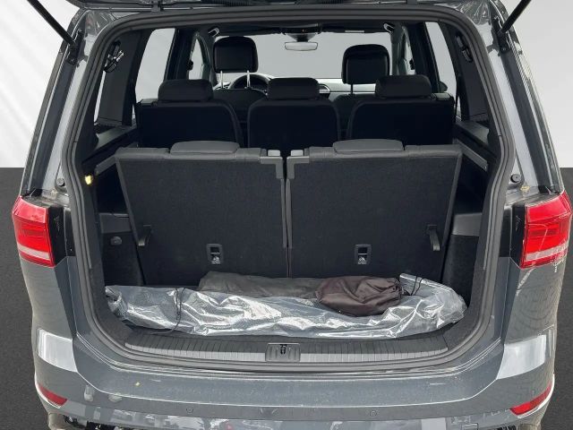 Volkswagen Touran DSG Highline