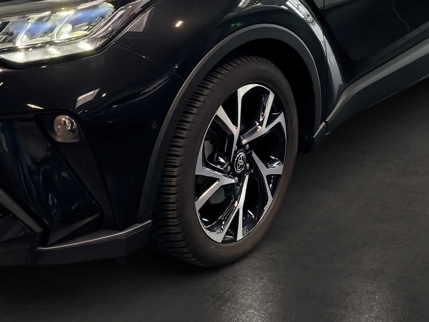 Toyota C-HR 5-deurs Plus