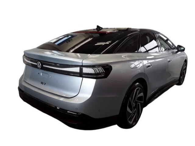 Volkswagen ID.7 IQ.Drive Pro