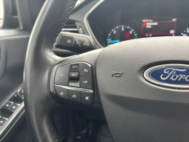 Ford Kuga 1.5 EcoBlue Cool & Connect