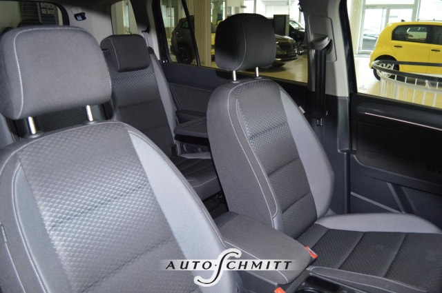 Volkswagen Touran 1.5 TSI DSG