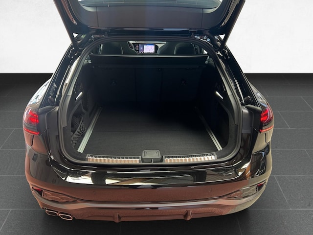 Audi A6 Avant Quattro S-Tronic