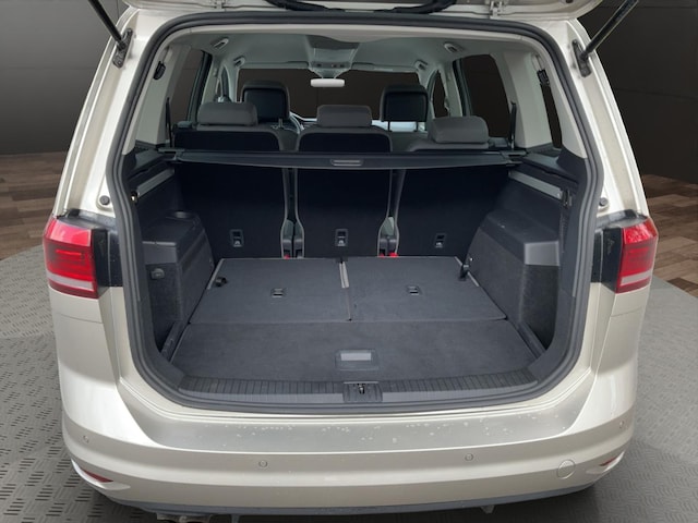 Volkswagen Touran 2.0 TDI DSG Highline