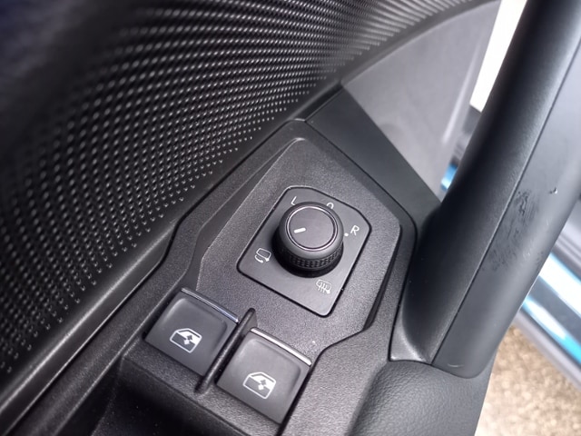 Volkswagen Tiguan Plus