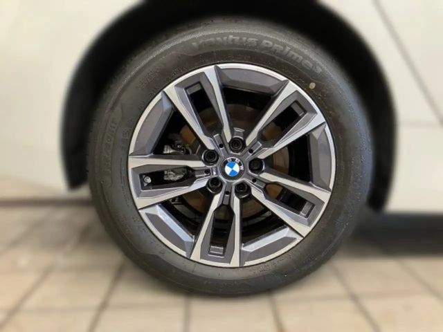 BMW 218 218d Active Tourer Sedan