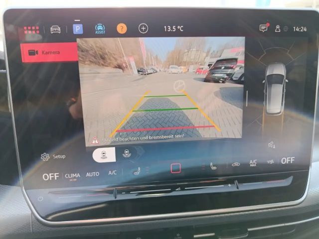 Volkswagen Golf 1.5 TSI Golf VIII