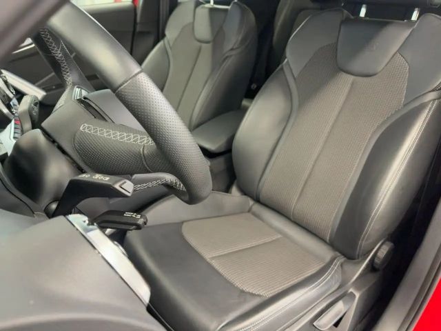 Audi Q2 1.5 TFSI S-Line