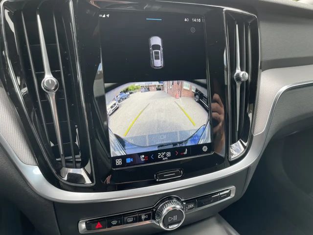 Volvo V60 Dark Geartronic Plus