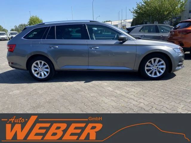 Skoda Superb 2.0 TDI Combi