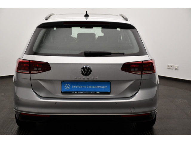 Volkswagen Passat 1.5 TSI Business DSG Variant