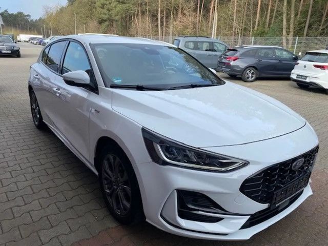 Ford Focus Limited ST Line Style