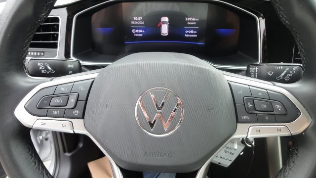 Volkswagen Polo VI 5-G Navi+APP+LED+GJ