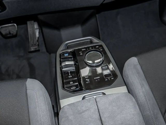 BMW iX M-Sport xDrive45