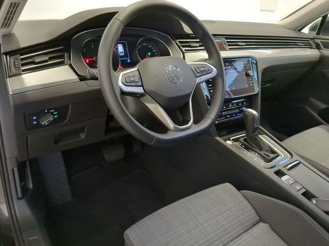 Volkswagen Passat 2.0 TDI Business DSG Variant