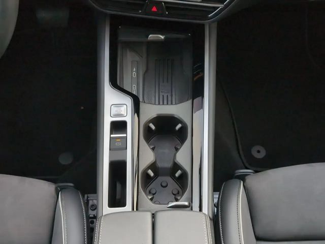 Volkswagen Passat DSG Elegance Elegance IQ.Drive