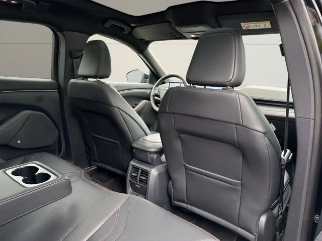 Ford Mustang Mach-E AWD